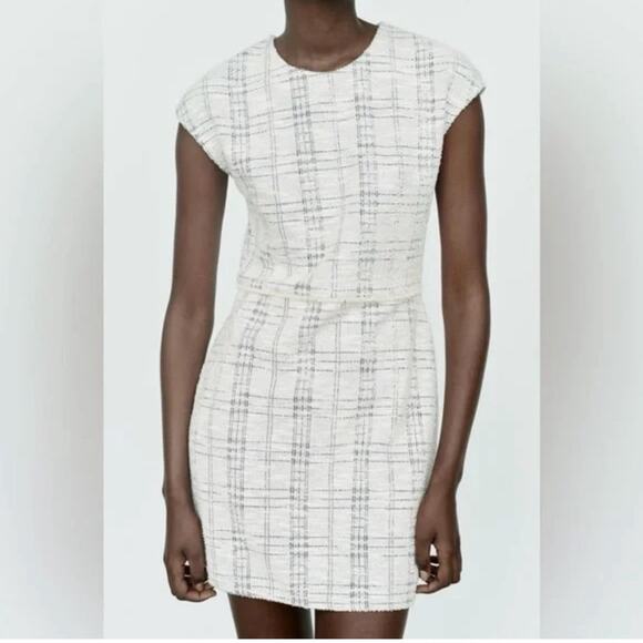 ZARA TEXTURED JACQUARD DRESS - Picture 1 of 6